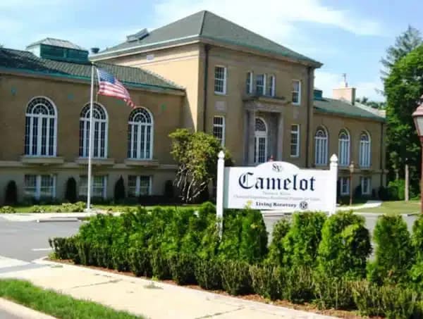 Camelot of Staten Island Inc - Thumbnail 3