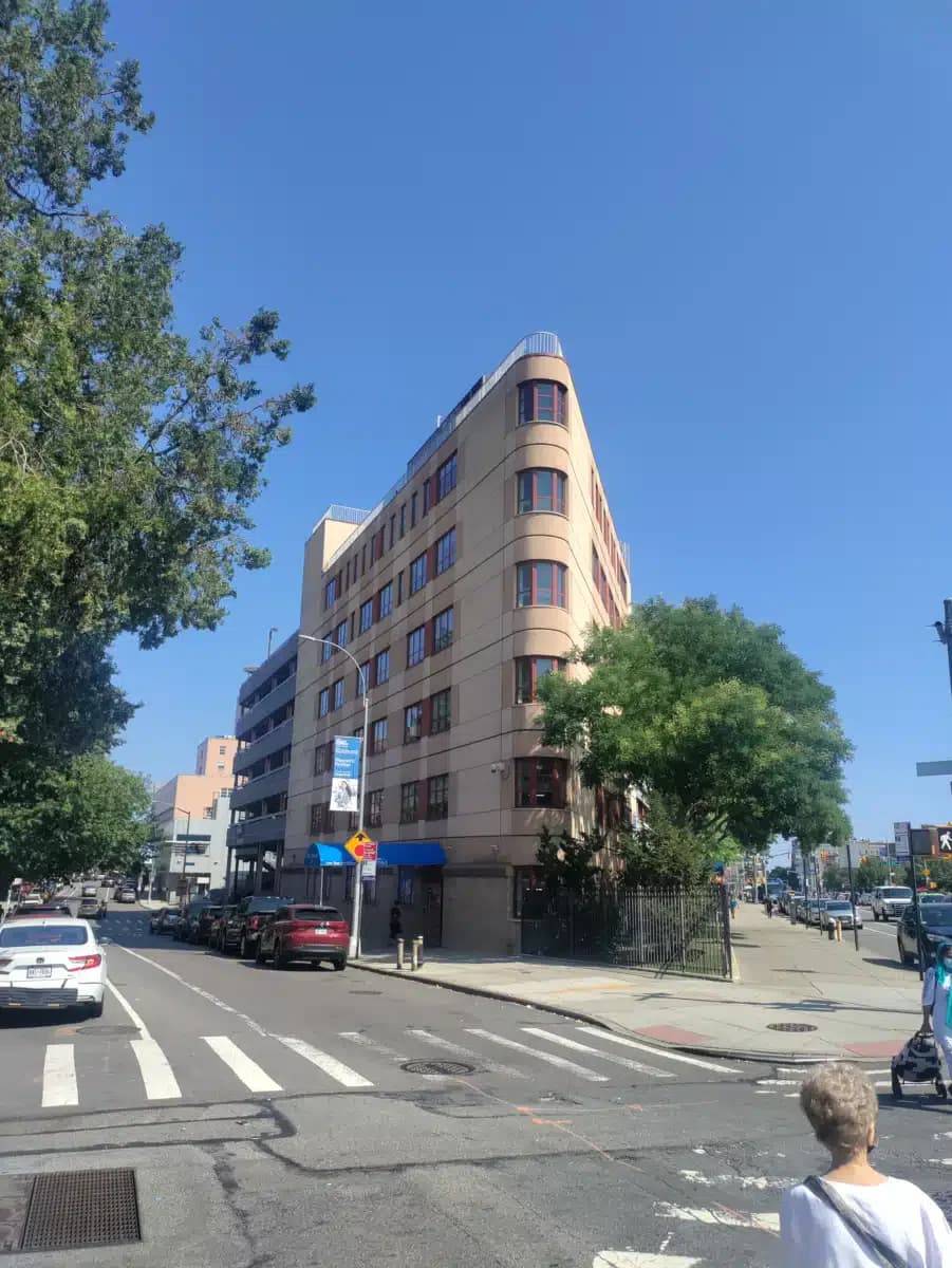 Elmhurst Hospital Center - Thumbnail 2