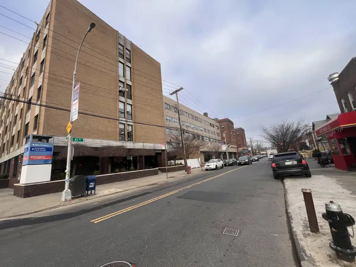 Flushing Hospital and Medical Center - Thumbnail 3