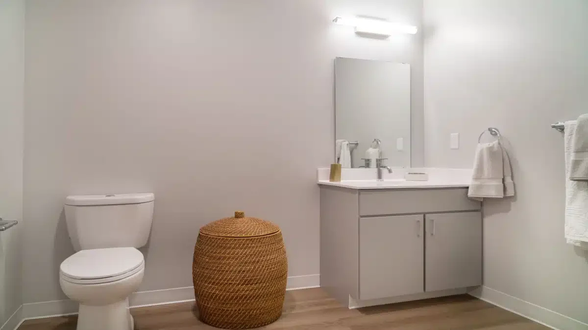 Liberty Manor - Thumbnail 3