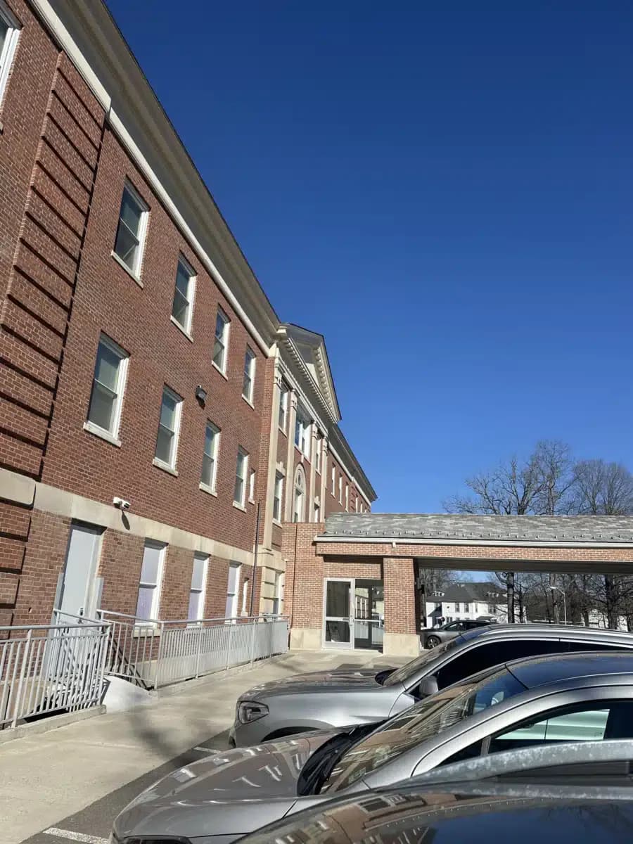 Middletown Clinic - Thumbnail 2